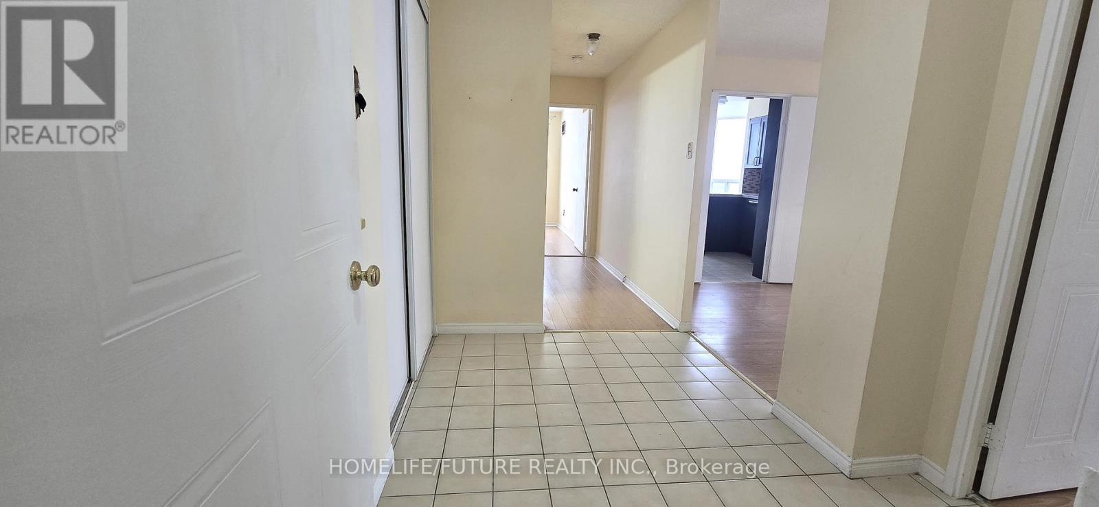 1502 - 410 Mclevin Avenue, Toronto, Ontario  M1B 5J5 - Photo 4 - E12601866