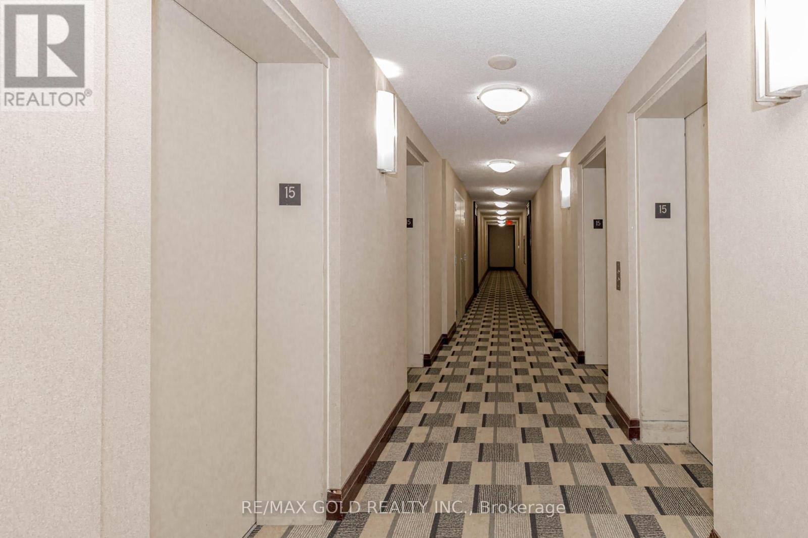 1507 - 208 Enfield Place, Mississauga, Ontario L5B 0B8 - Photo 5 - W12603224