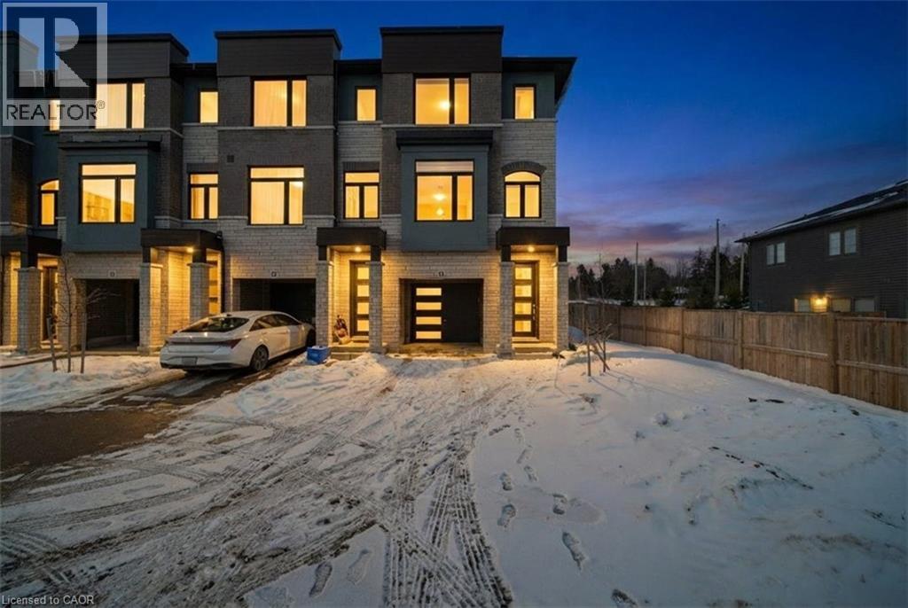 314 EQUESTRIAN Way Unit# 13, Cambridge, Ontario