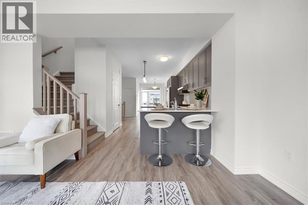 314 Equestrian Way Unit# 13, Cambridge, Ontario  N3E 0E4 - Photo 12 - 40793006