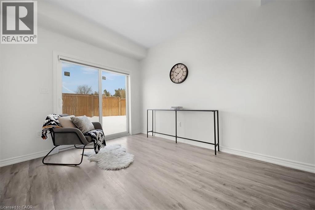 314 Equestrian Way Unit# 13, Cambridge, Ontario  N3E 0E4 - Photo 31 - 40793006