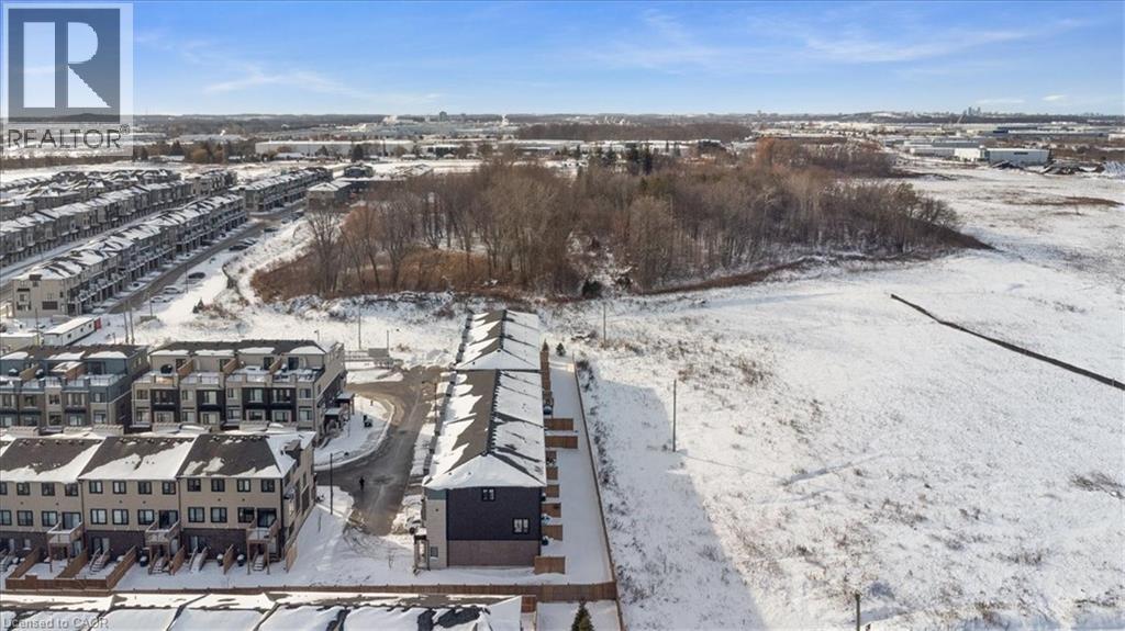 314 Equestrian Way Unit# 13, Cambridge, Ontario  N3E 0E4 - Photo 39 - 40793006