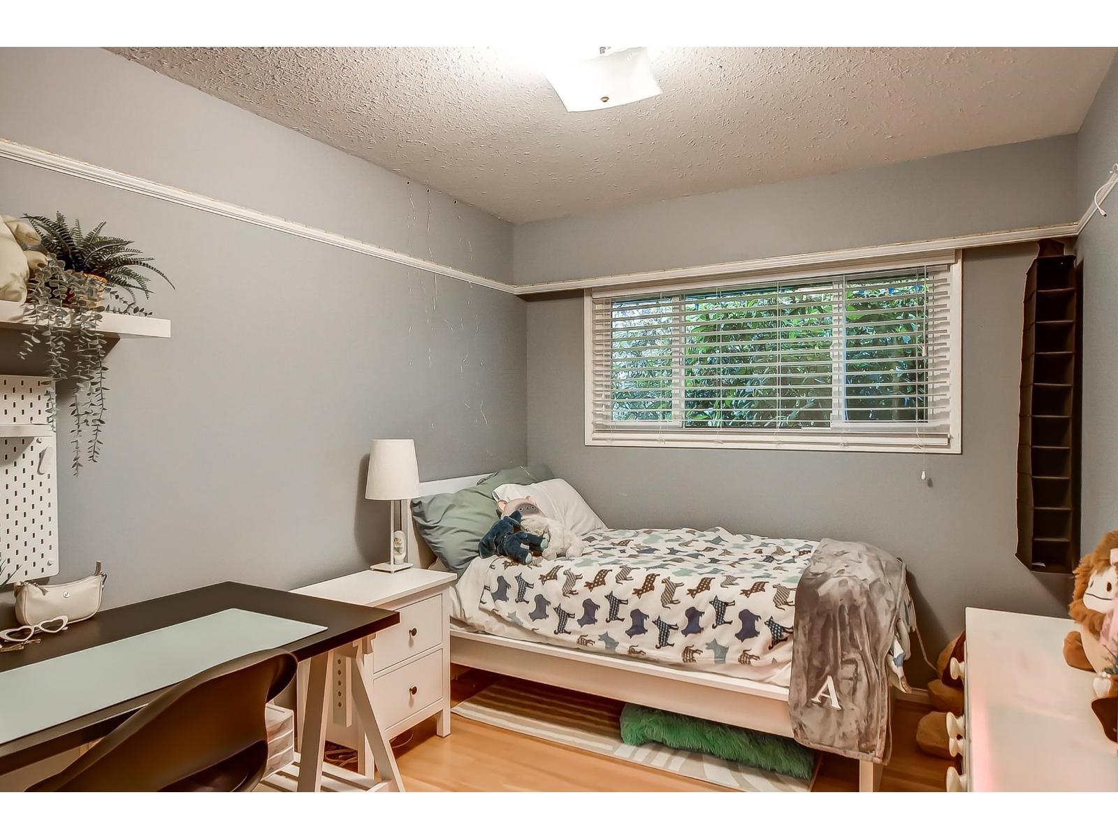 19735 48 Avenue, Langley, British Columbia V3A 3L2 - Photo 7 - R3069687