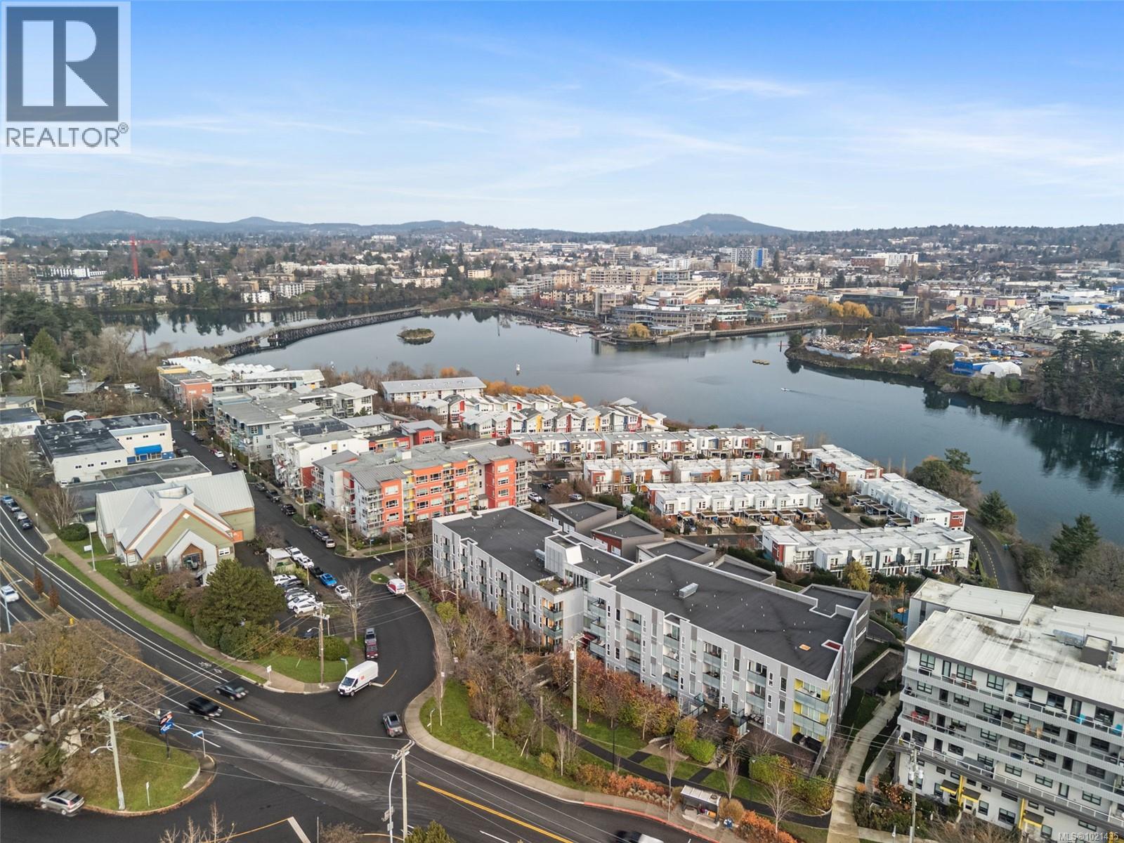 404 767 Tyee Rd, Victoria, British Columbia