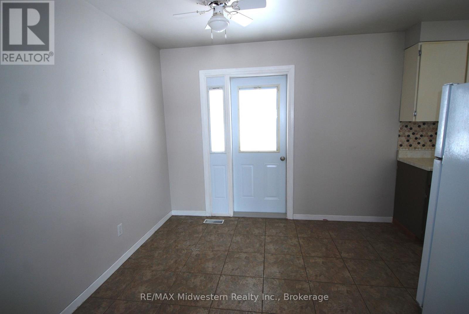 520 Princess Anne Street, Wellington North (Mount Forest), Ontario  N0G 2L3 - Photo 5 - X12610972