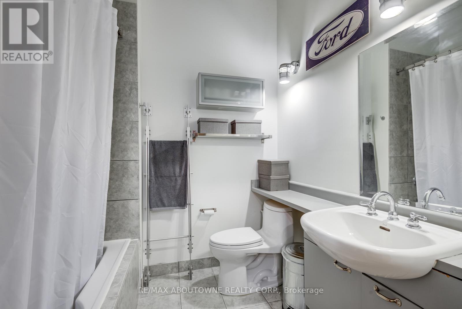 826 - 155 Dalhousie Street, Toronto, Ontario  M5B 2P7 - Photo 22 - C12613734