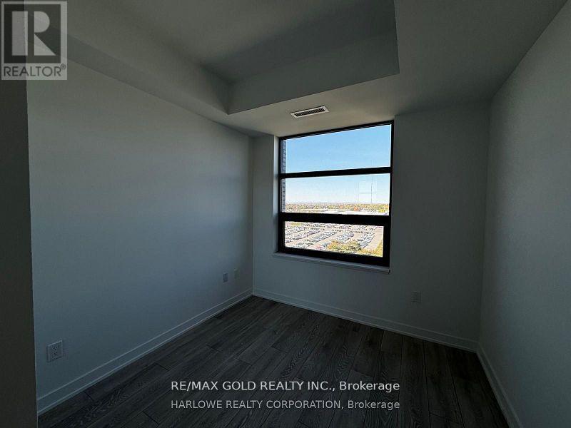 1009a - 1606 Charles Street, Whitby, Ontario  L1N 0P1 - Photo 11 - E12613706