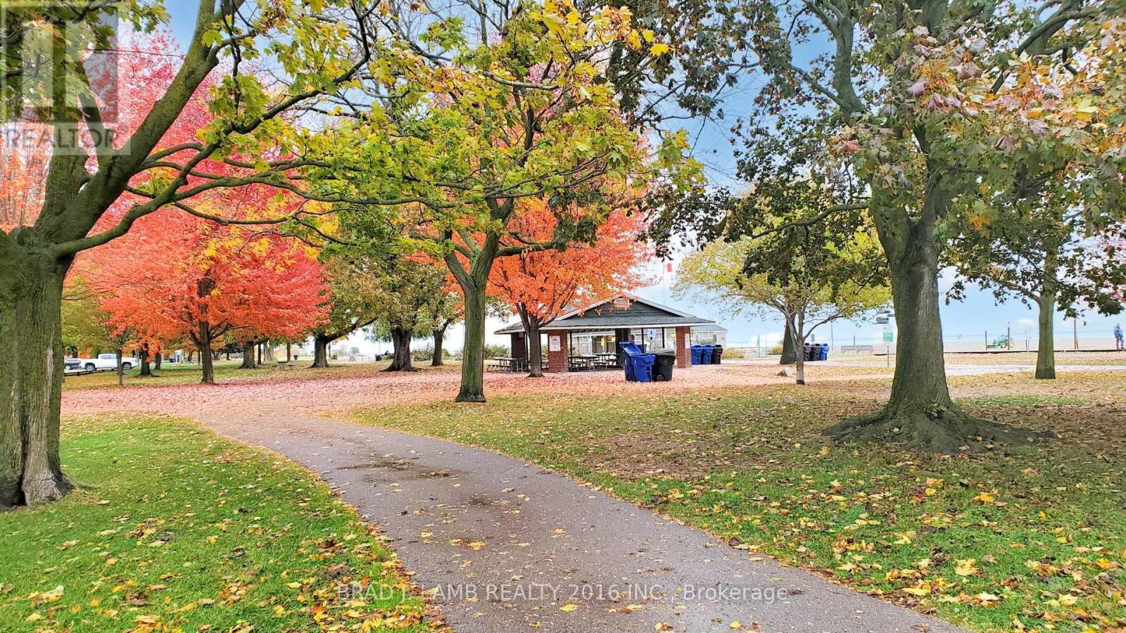 107 Woodbine Avenue, Toronto, Ontario  M4L 3P1 - Photo 23 - E12613770