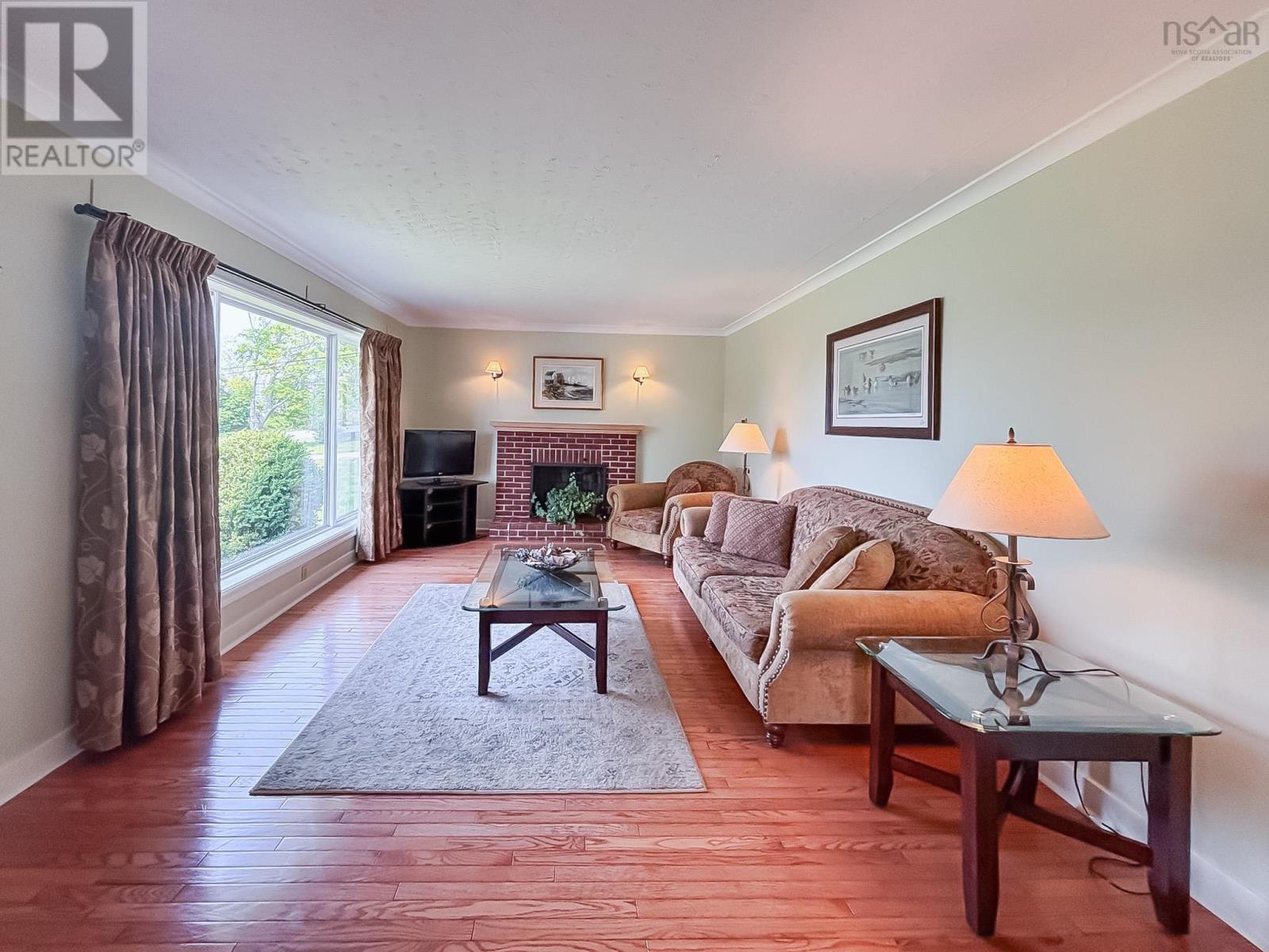 266 Green Street, Lunenburg, Nova Scotia  B0J 2C0 - Photo 13 - 202514060