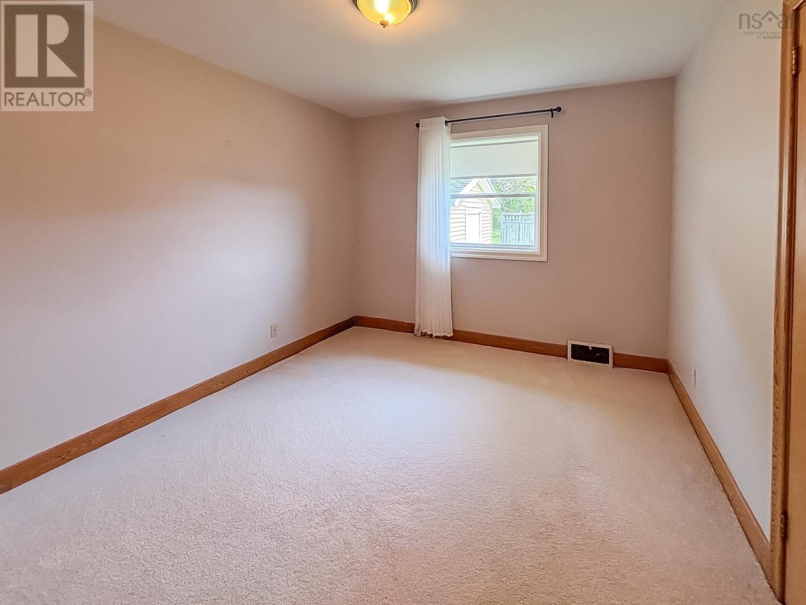 266 Green Street, Lunenburg, Nova Scotia  B0J 2C0 - Photo 17 - 202514060