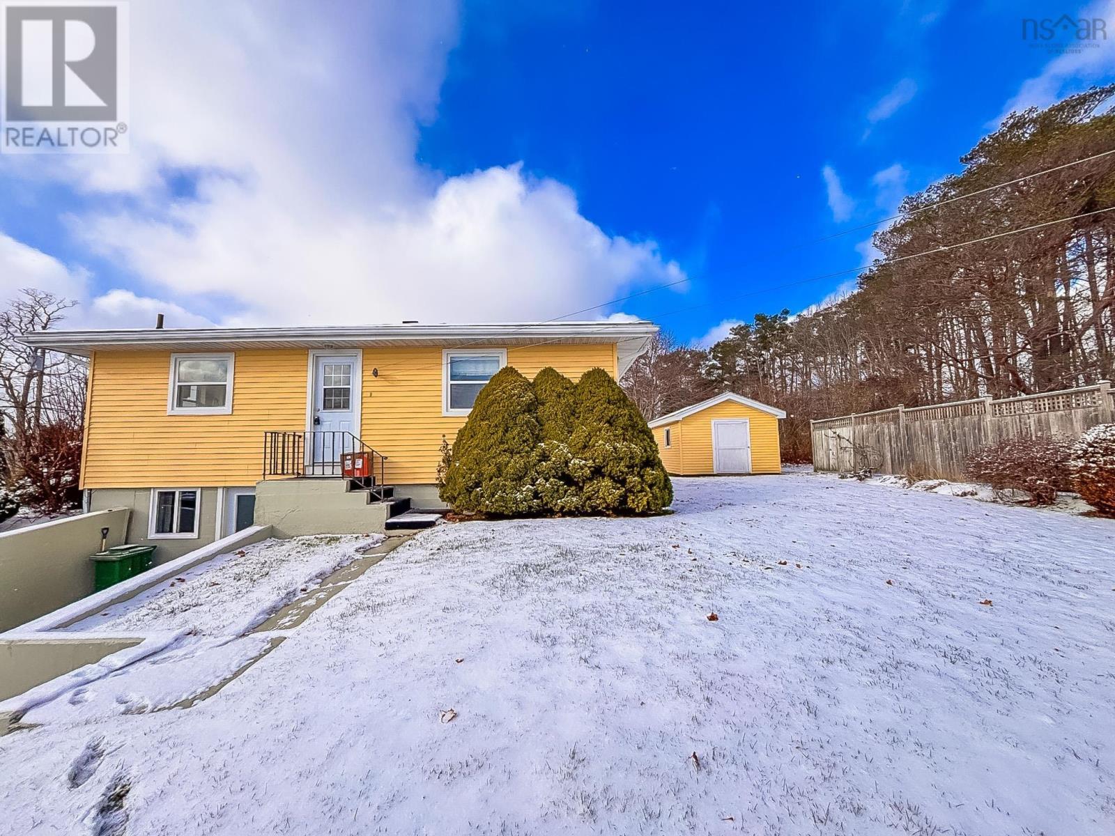 266 Green Street, Lunenburg, Nova Scotia  B0J 2C0 - Photo 32 - 202514060