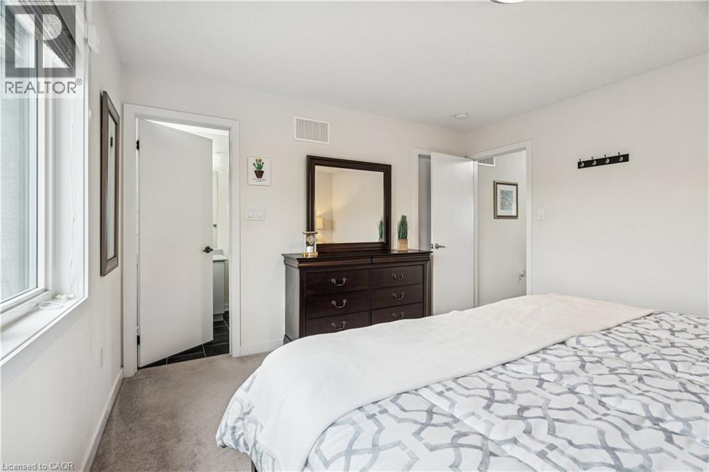 12 Crafter Crescent, Stoney Creek, Ontario L8J 0H6 - Photo 19 - 40789031