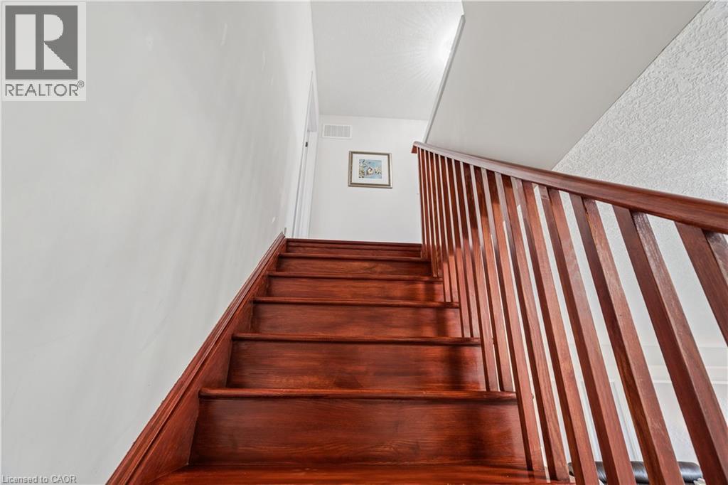 12 Crafter Crescent, Stoney Creek, Ontario L8J 0H6 - Photo 17 - 40789031