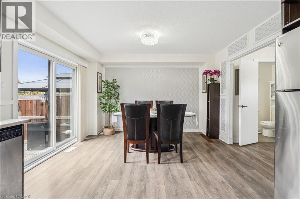 12 Crafter Crescent, Stoney Creek, Ontario L8J 0H6 - Photo 15 - 40789031