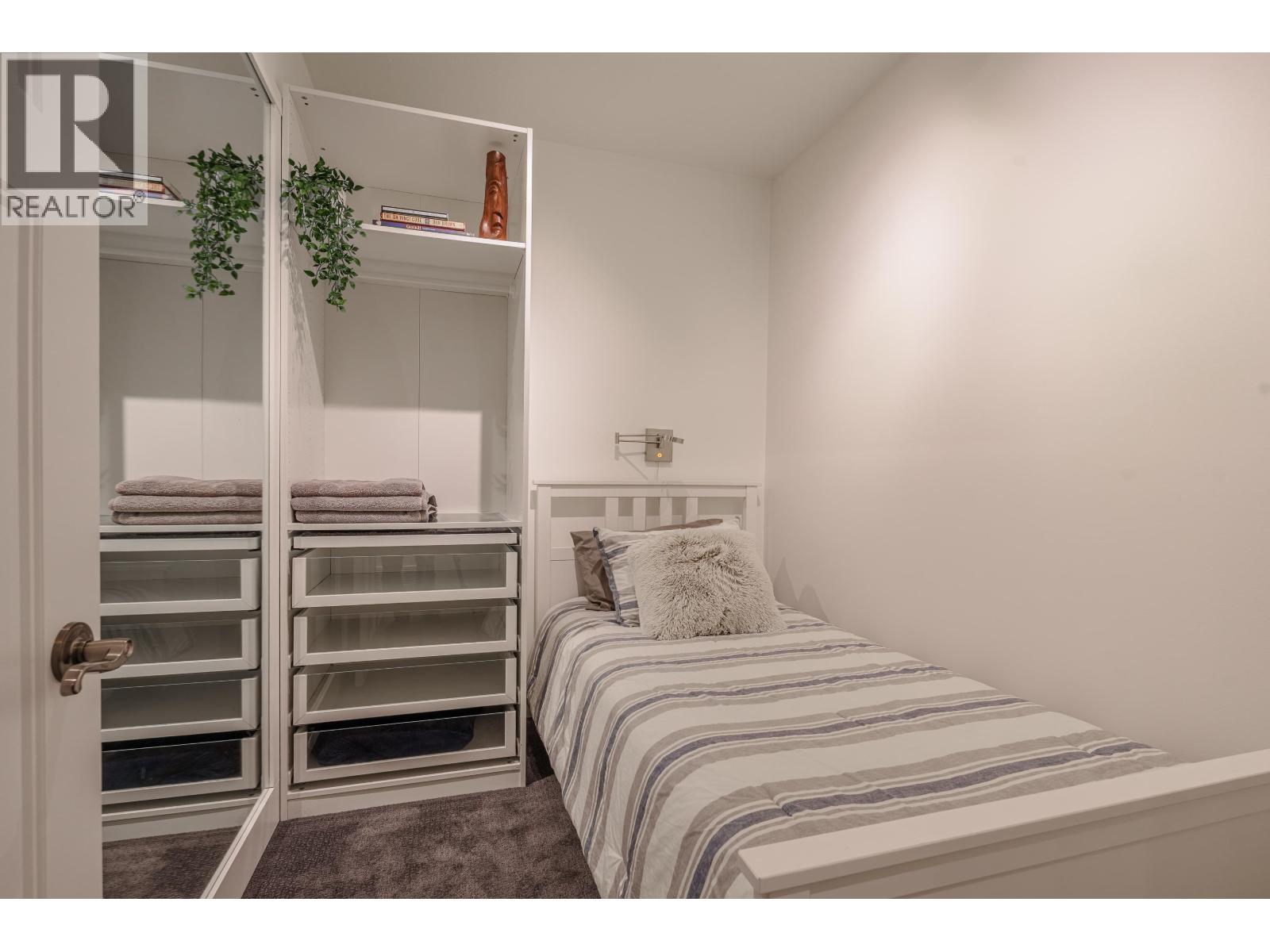 6323 Oracle Road, Sechelt, British Columbia  V7Z 0R8 - Photo 19 - R3036826