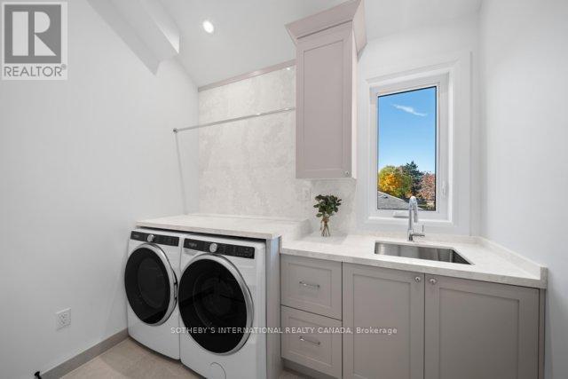 118 Warwood Road, Toronto, Ontario  M9B 5B7 - Photo 36 - W12613704