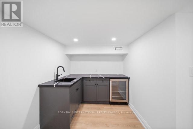 118 Warwood Road, Toronto, Ontario  M9B 5B7 - Photo 40 - W12613704