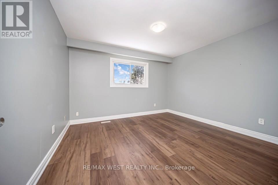 Upper Floor - 44 Fallway Road, Brampton, Ontario  L6V 3H2 - Photo 9 - W12613716