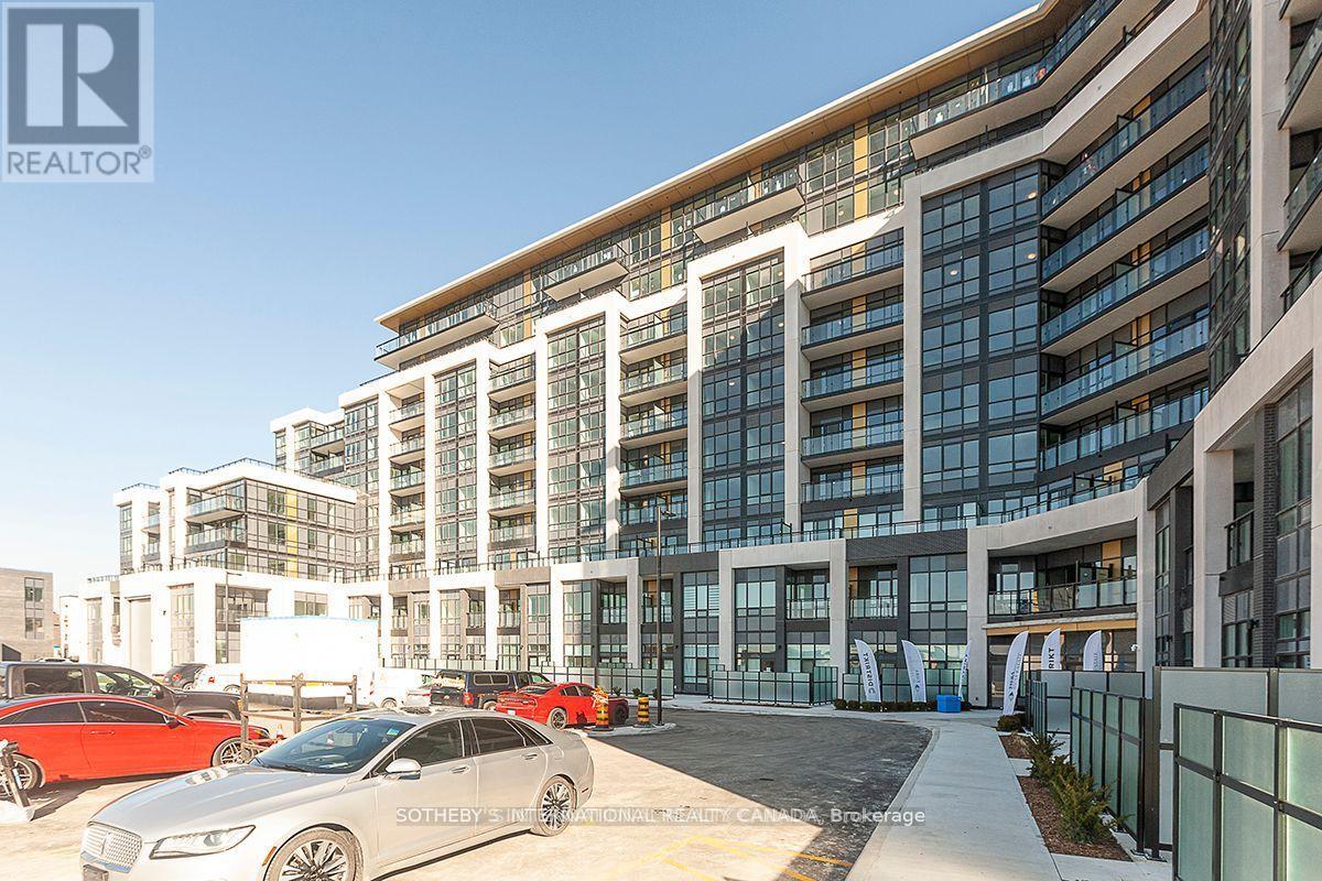 413 - 405 Dundas Street W, Oakville, Ontario  L6M 5P9 - Photo 2 - W12613730