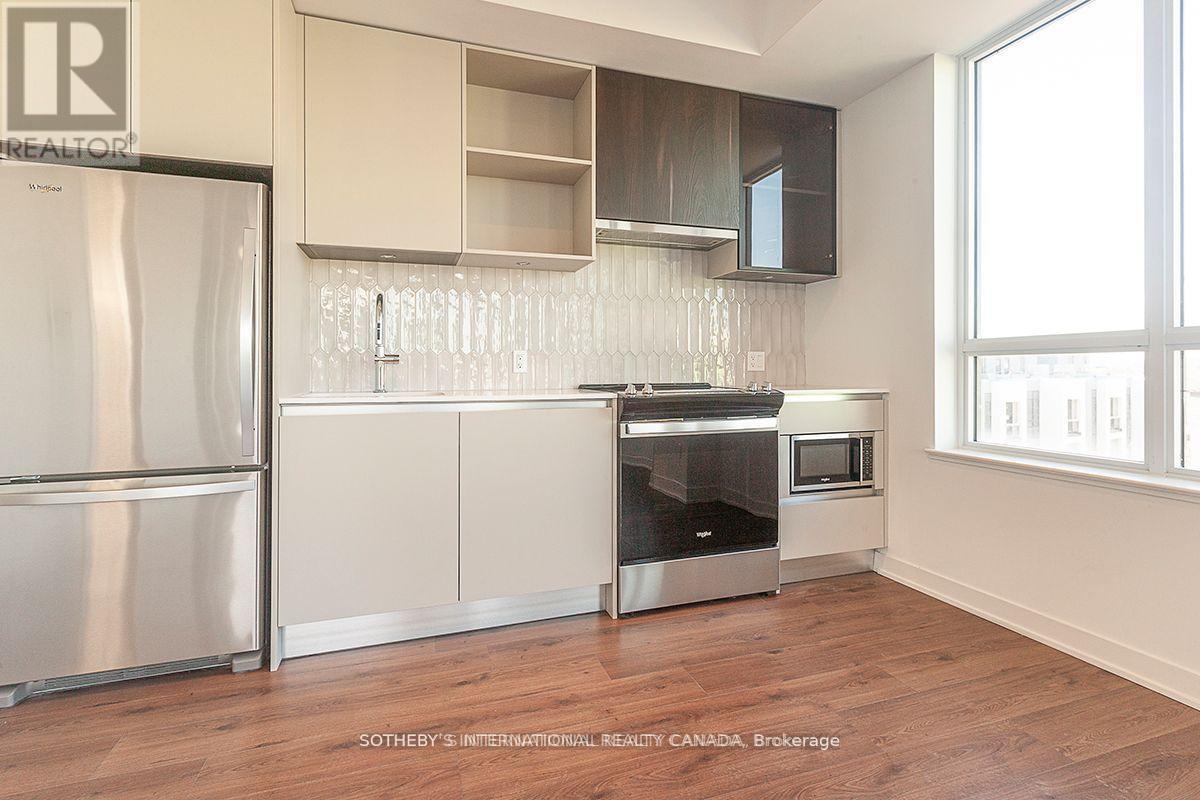 413 - 405 Dundas Street W, Oakville, Ontario  L6M 5P9 - Photo 5 - W12613730