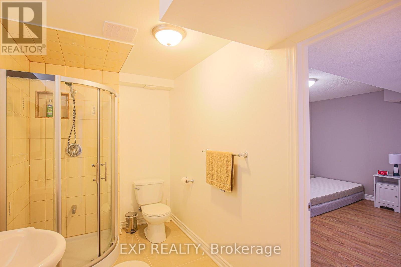 67 Pineforest Place, Markham, Ontario  L6E 2B1 - Photo 37 - N12515724