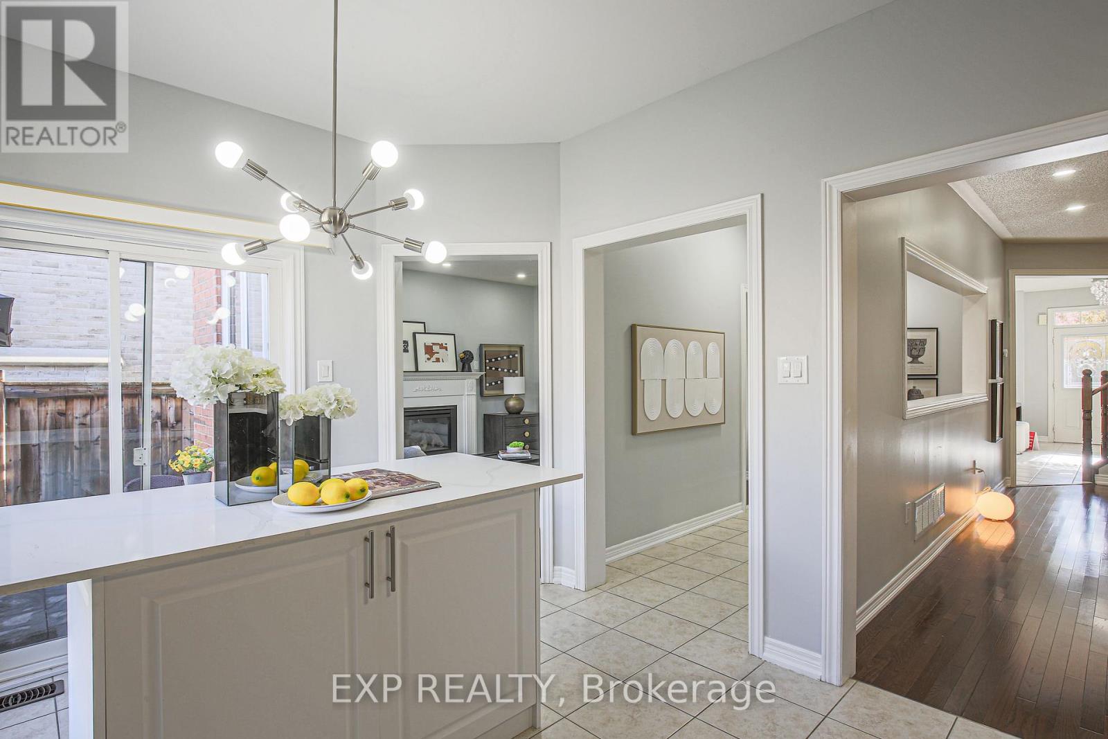 67 Pineforest Place, Markham, Ontario  L6E 2B1 - Photo 17 - N12515724