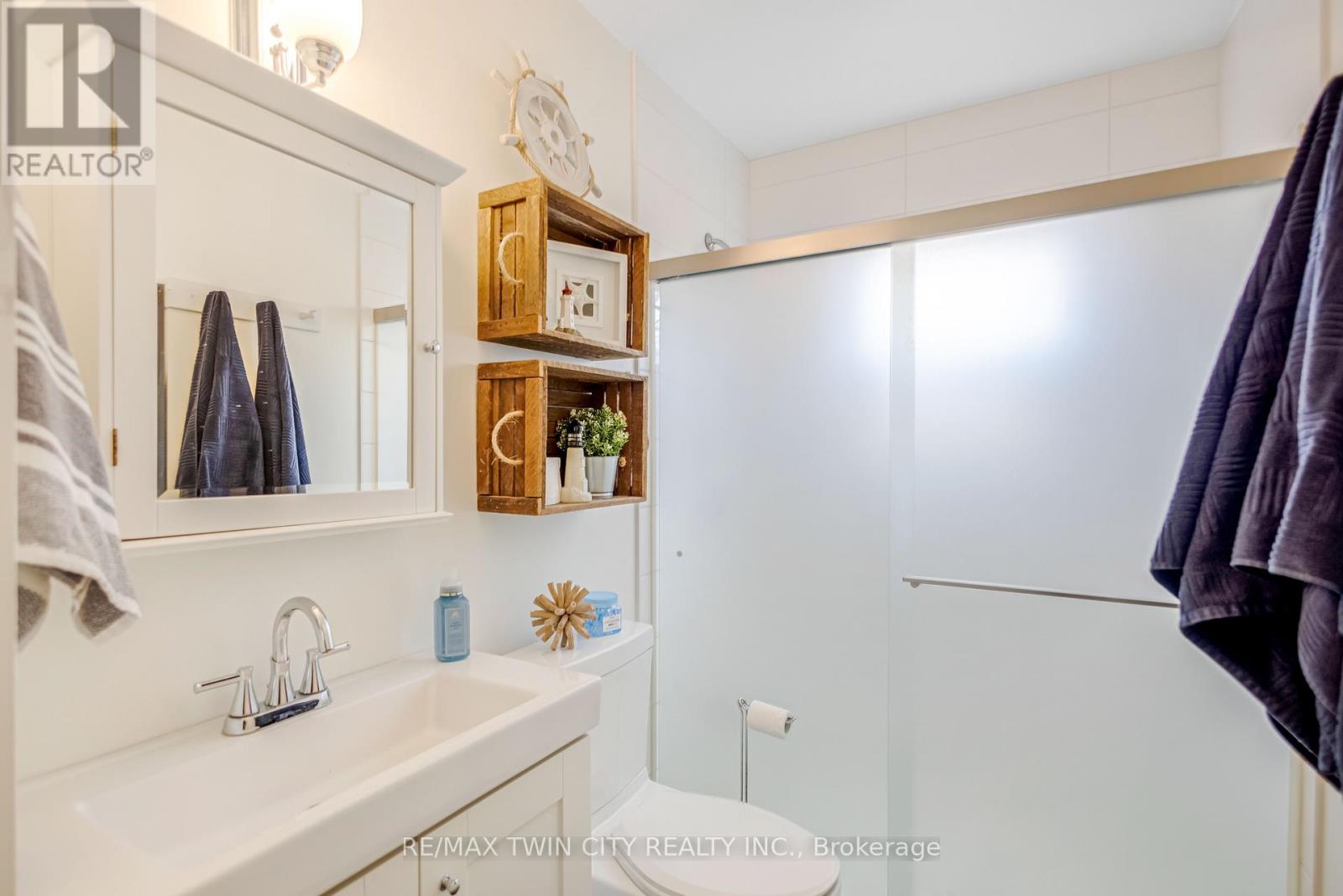 5331 Grand Canyon Road, Southwold, Ontario  N5L 1J1 - Photo 19 - X12613714