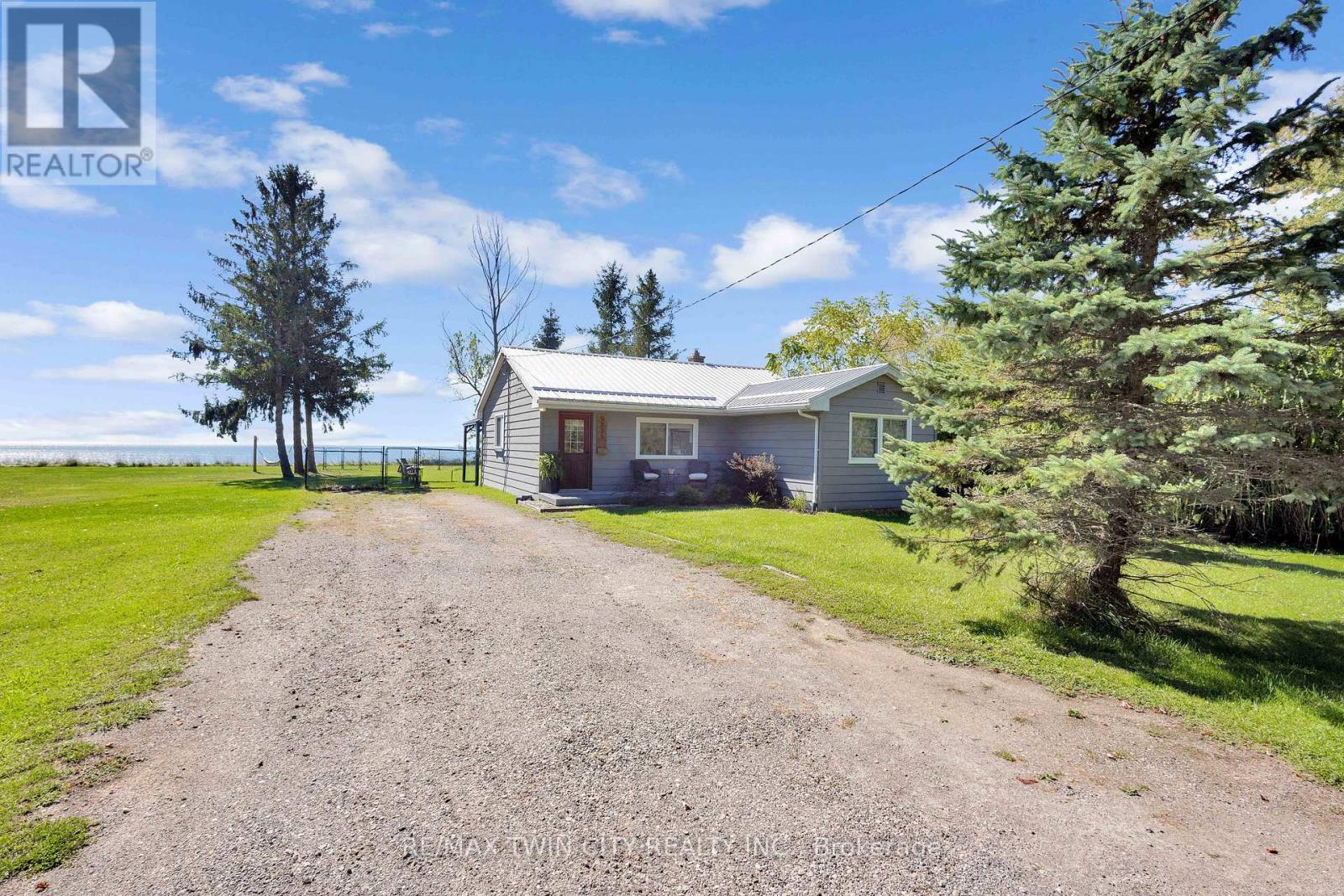 5331 Grand Canyon Road, Southwold, Ontario  N5L 1J1 - Photo 2 - X12613714