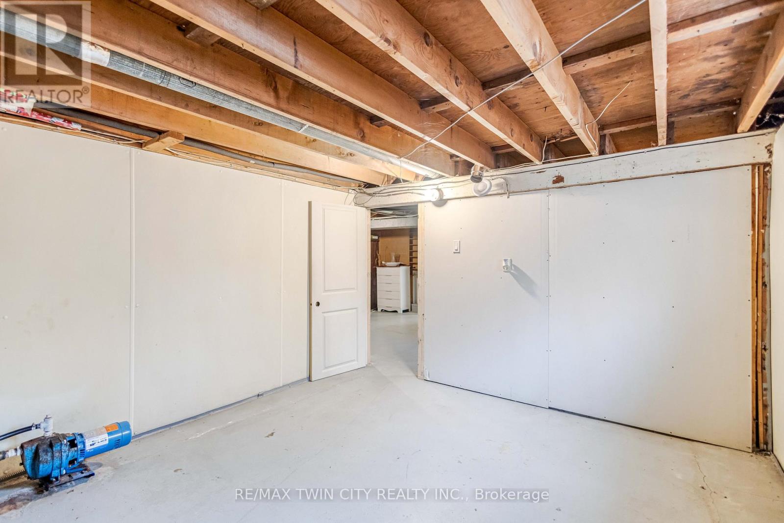 5331 Grand Canyon Road, Southwold, Ontario  N5L 1J1 - Photo 25 - X12613714