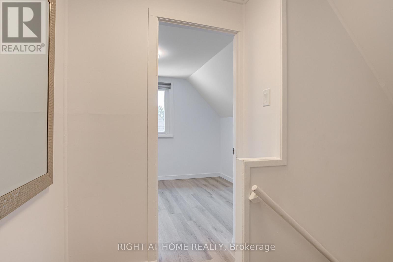 9 Belfast Court, St. Catharines, Ontario  L2R 1P3 - Photo 19 - X12613718