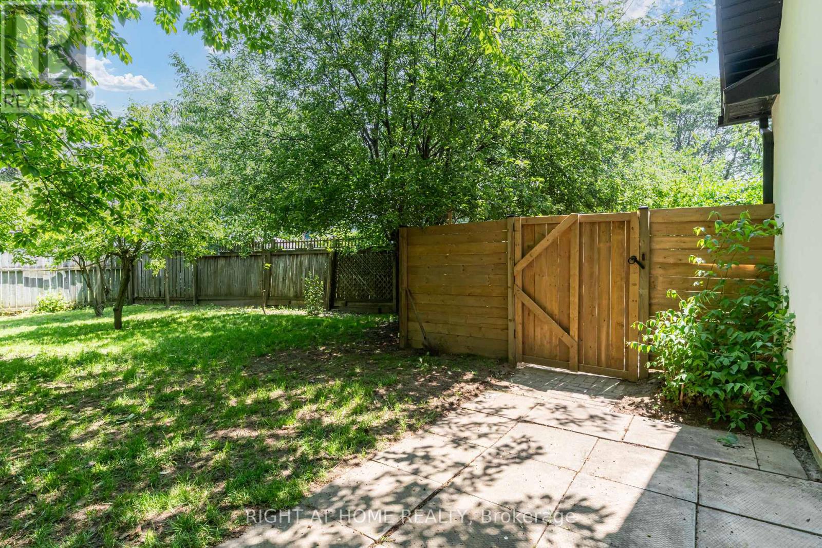 9 Belfast Court, St. Catharines, Ontario  L2R 1P3 - Photo 24 - X12613718