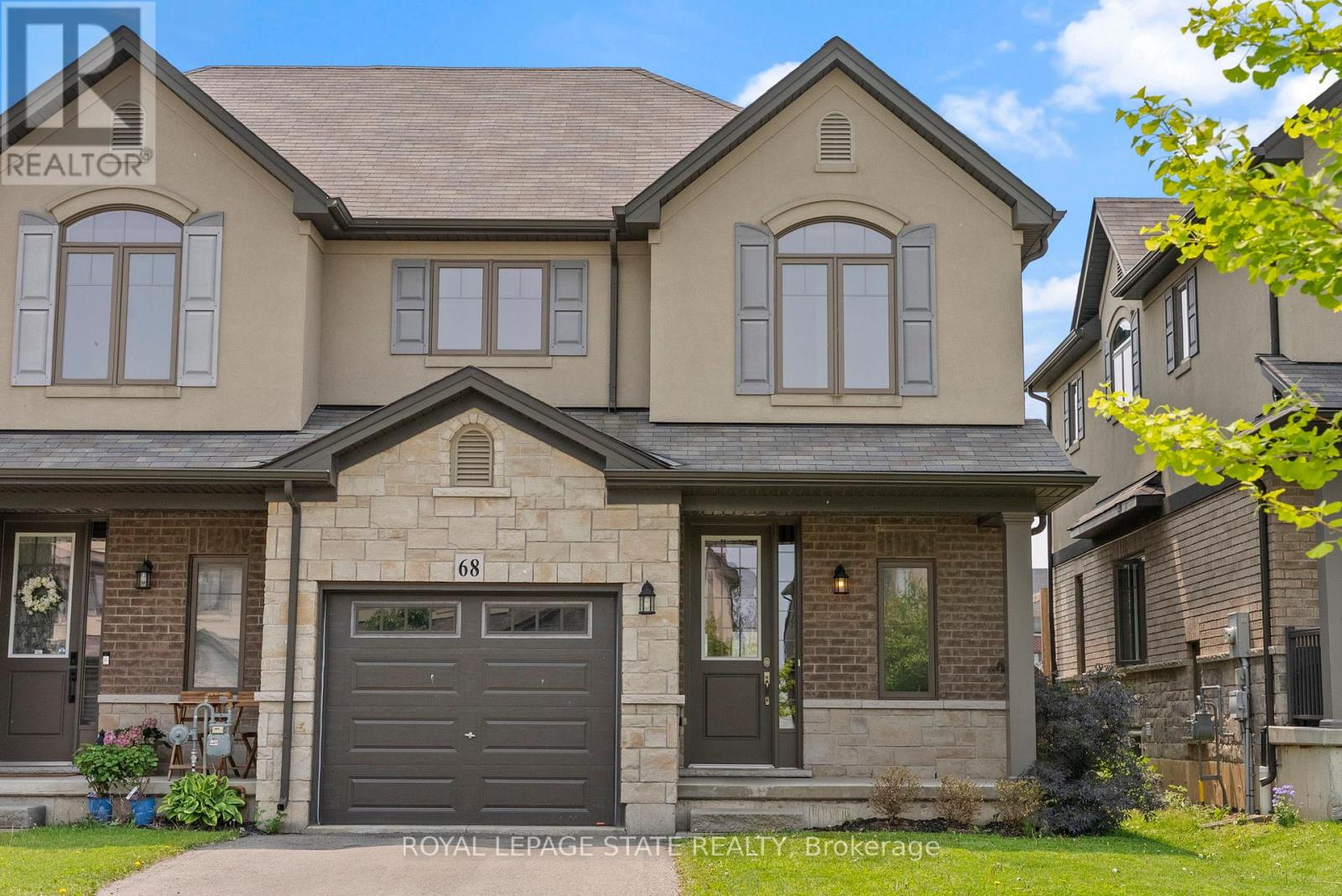 68 Dodman Crescent, Hamilton, Ontario  L9G 0G6 - Photo 2 - X12613720