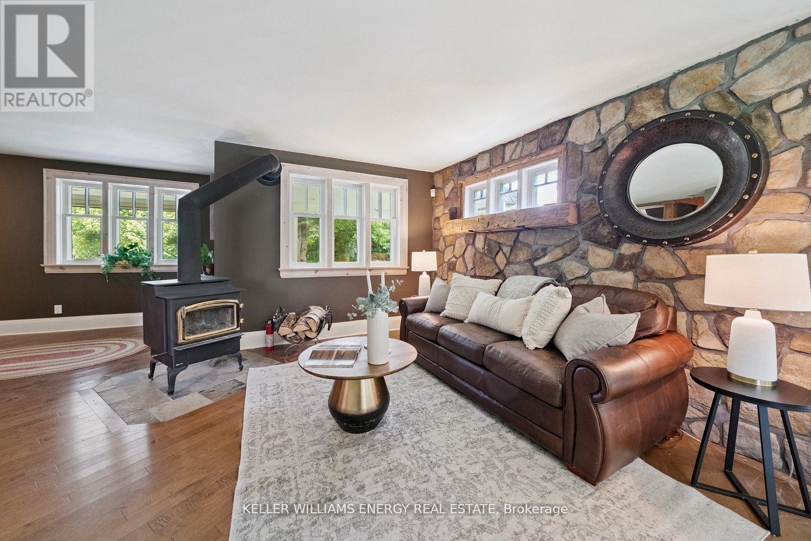 1775 Track Street, Pickering, Ontario  L1Y 1B8 - Photo 7 - E12427171