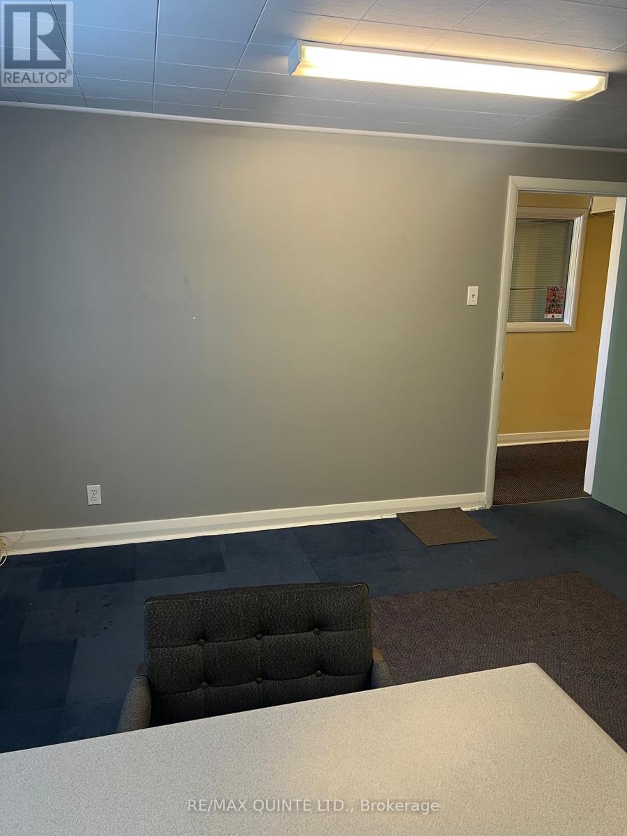 4 - 74 Dundas Street, Quinte West, Ontario  K8V 3P3 - Photo 6 - X12613790