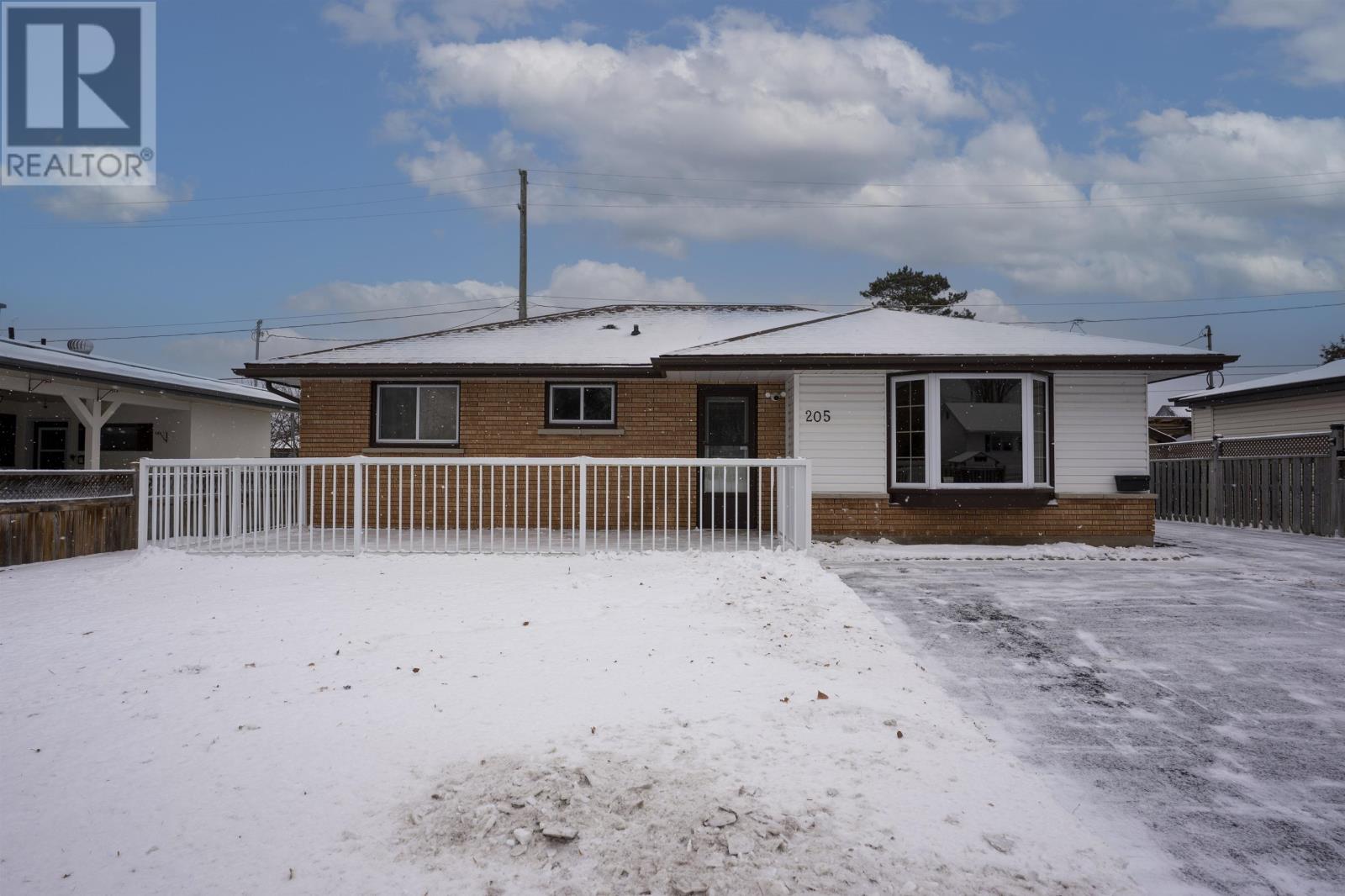205 Windemere Ave N, Thunder Bay, Ontario  P7A 6B6 - Photo 30 - TB253640