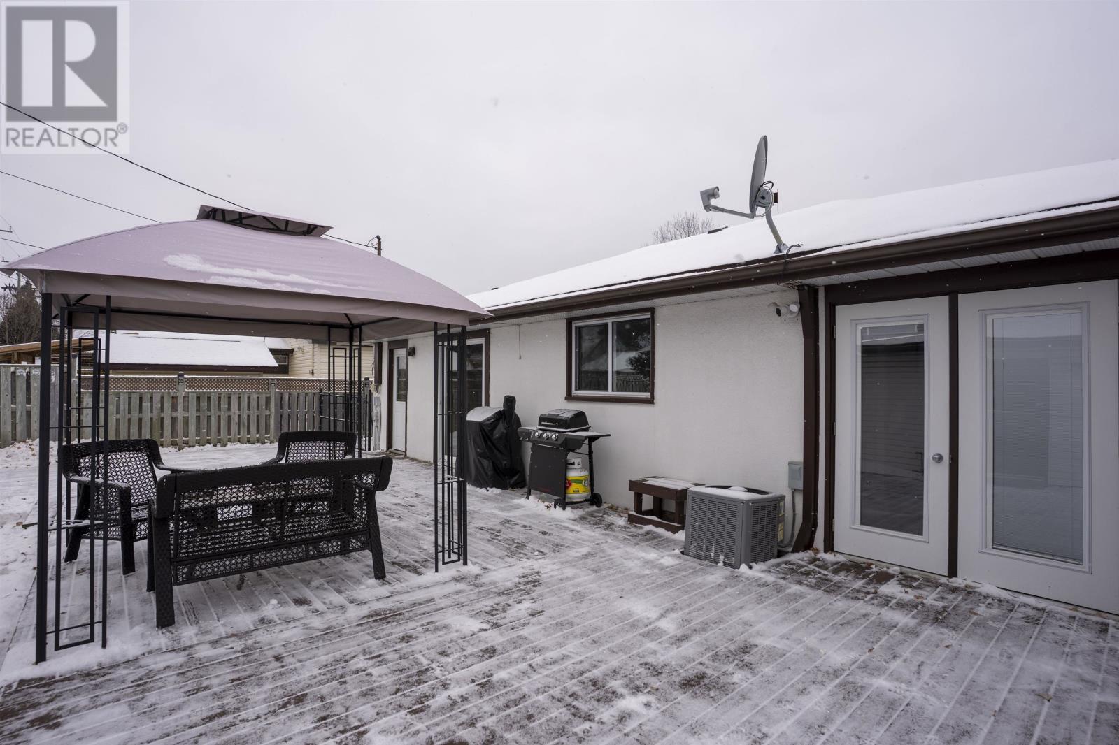 205 Windemere Ave N, Thunder Bay, Ontario  P7A 6B6 - Photo 33 - TB253640