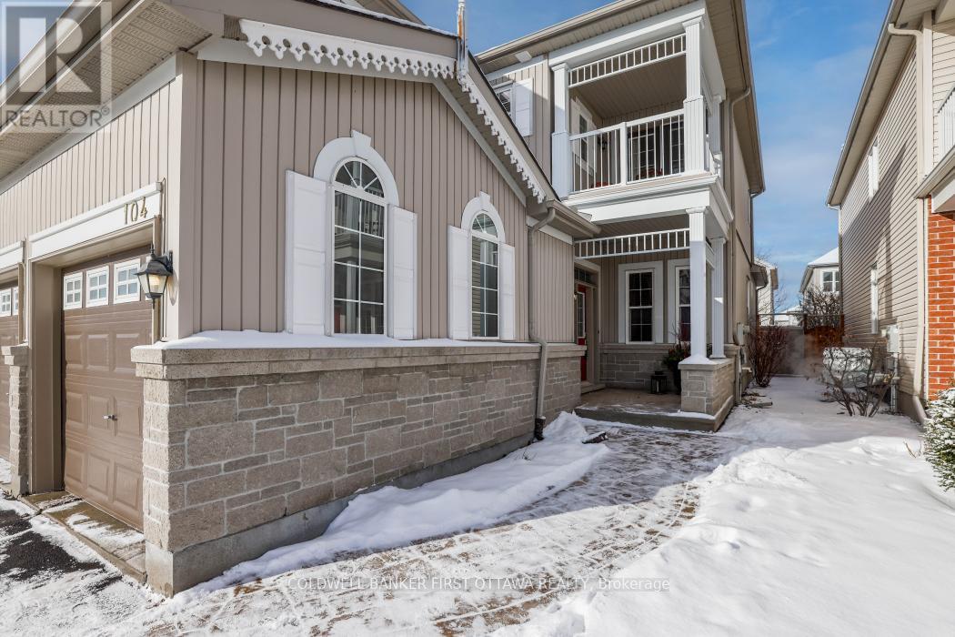 104 Streamside Crescent, Ottawa, Ontario  K2W 0A9 - Photo 3 - X12613794