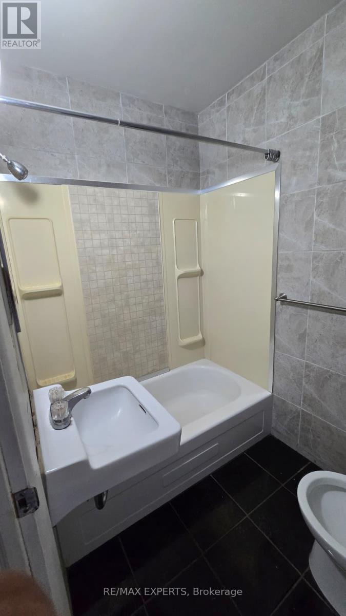 5 - 63 Donald Street, Belleville, Ontario  K8P 2J2 - Photo 19 - X12600592