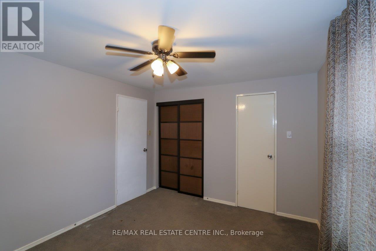 1 - 411 Keats Way, Waterloo, Ontario  N2L 5S7 - Photo 17 - X12465988