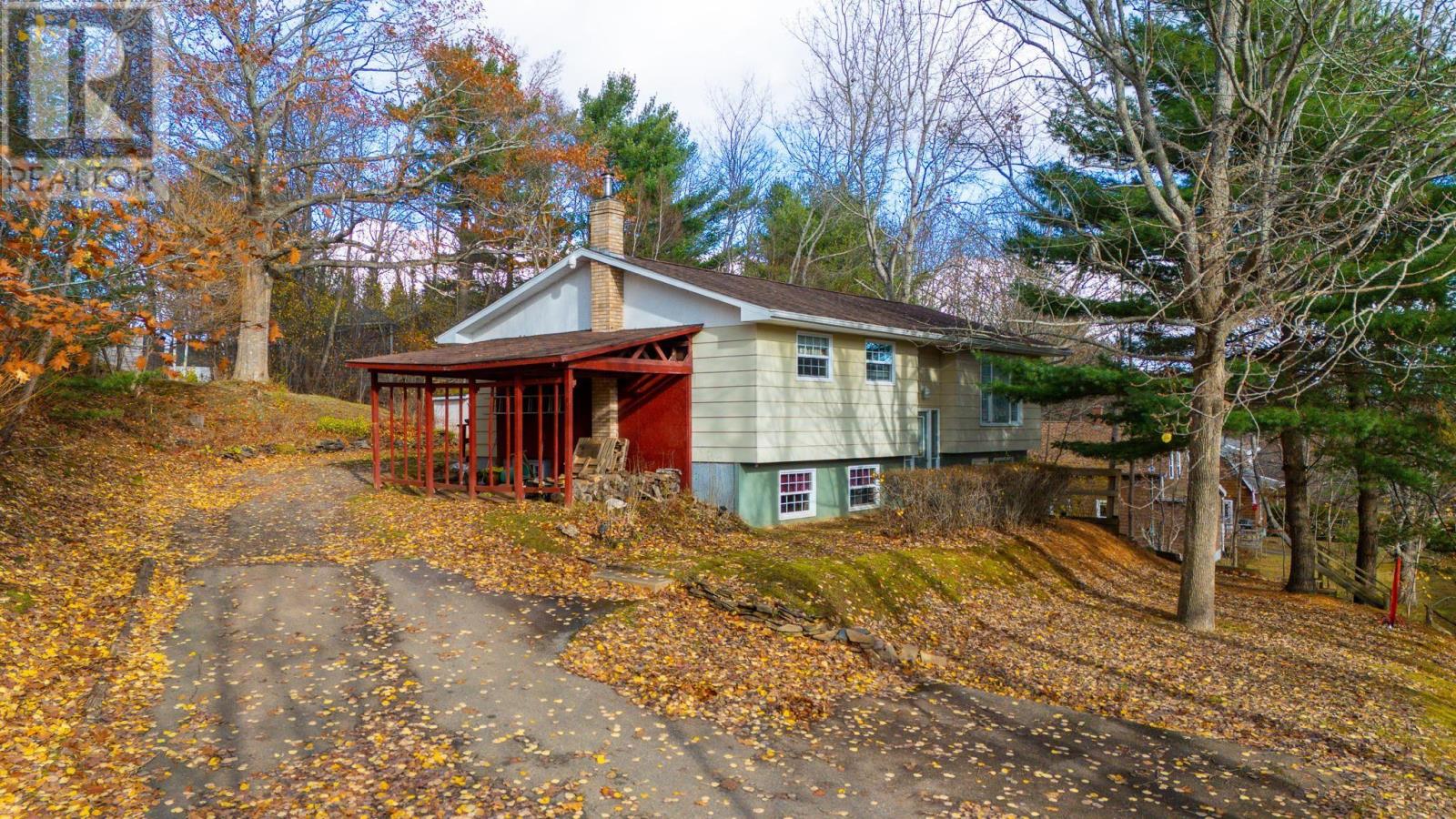 82 Highbury Road, New Minas, Nova Scotia  B4N 3P7 - Photo 1 - 202519705