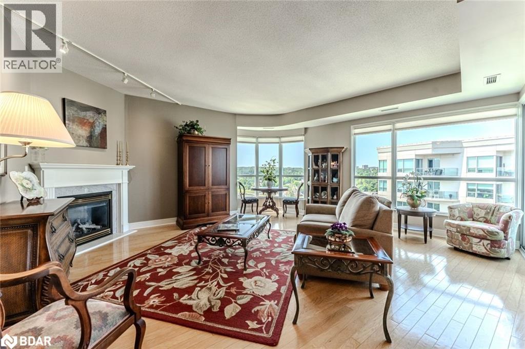 2 Toronto Street Unit# Ph2/3, Barrie, Ontario  L4N 9R2 - Photo 5 - 40779949