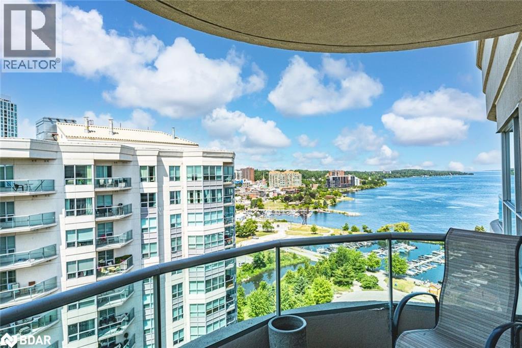 2 Toronto Street Unit# Ph2/3, Barrie, Ontario  L4N 9R2 - Photo 3 - 40779949