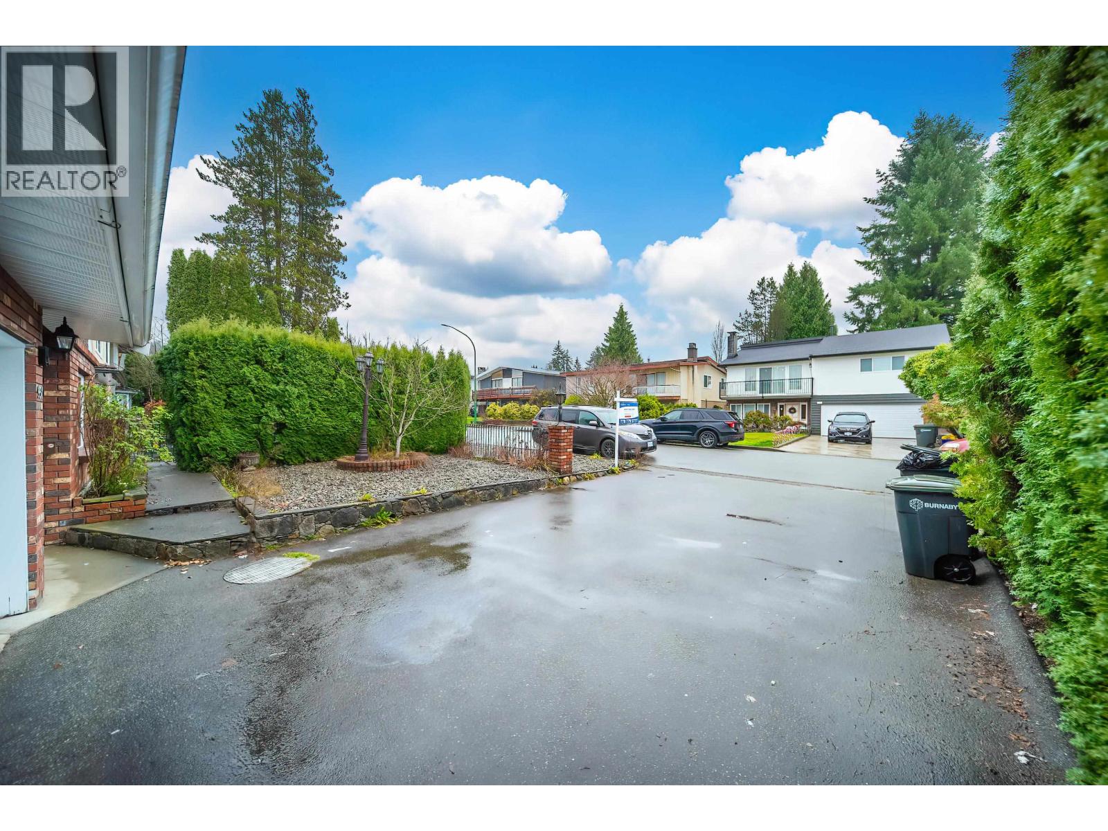 951 Everett Crescent, Burnaby, British Columbia V5A 2N6 - Photo 19 - R3070402