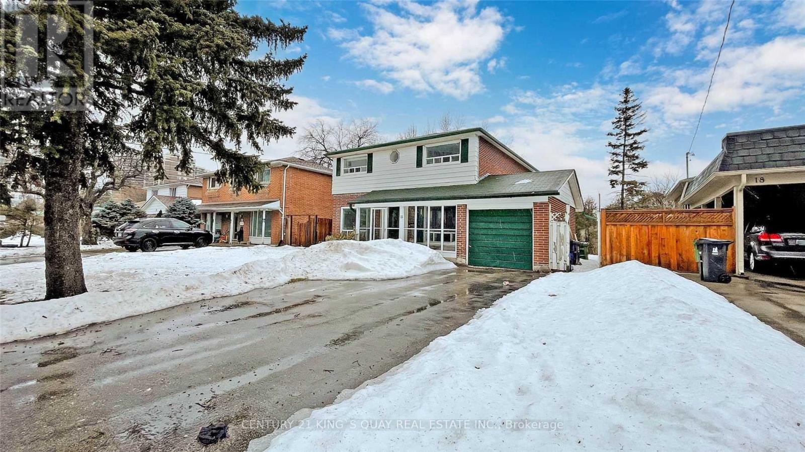 16 KINGSLAKE ROAD, Toronto, Ontario