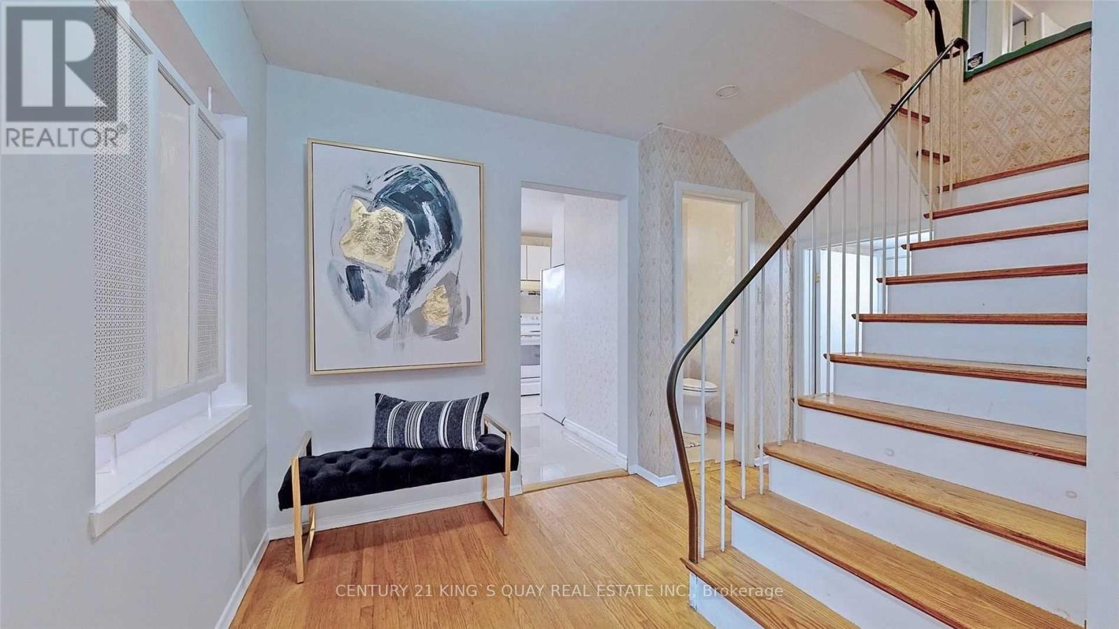 16 Kingslake Road, Toronto, Ontario  M2J 3C9 - Photo 14 - C12613818