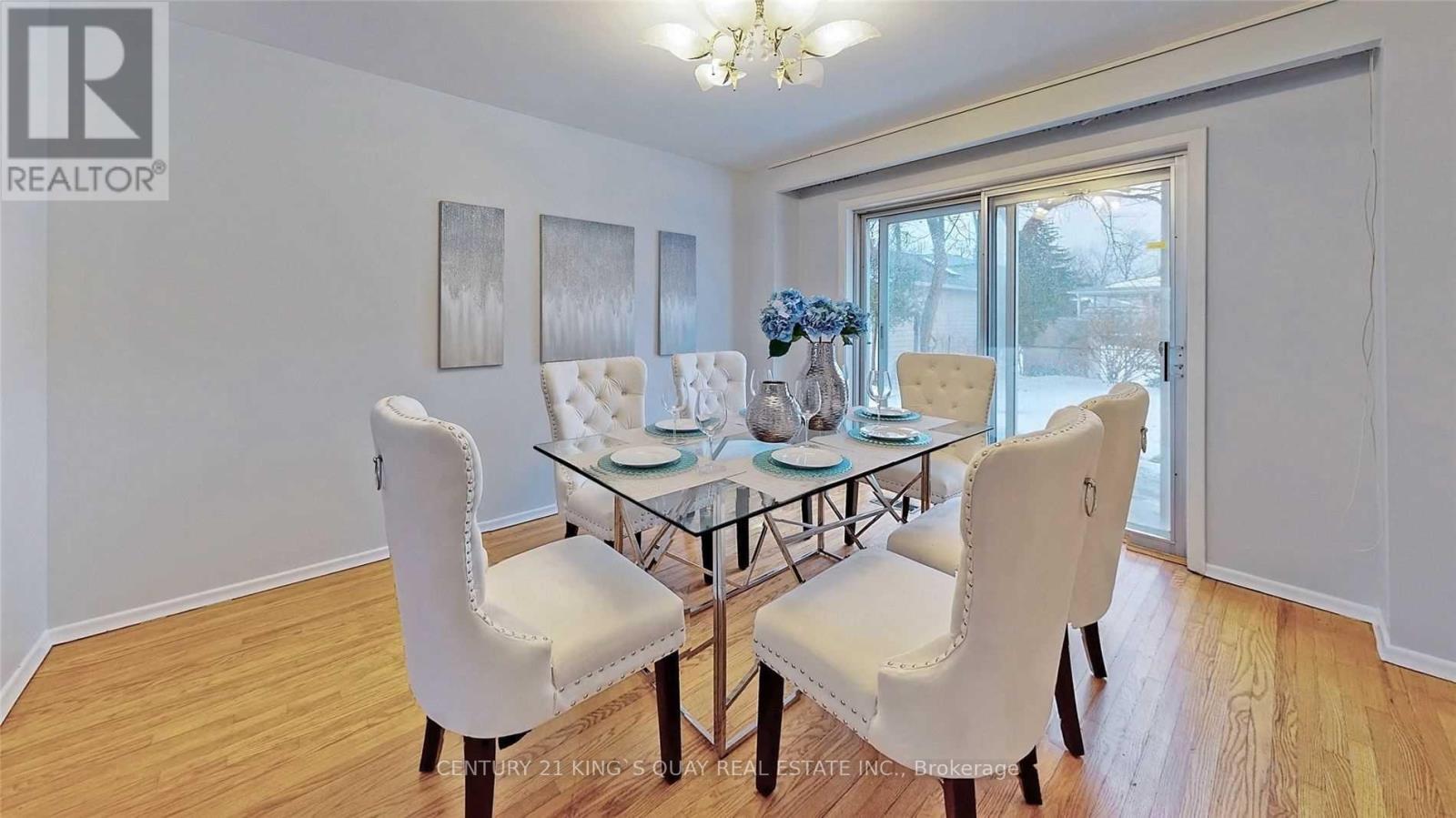 16 Kingslake Road, Toronto, Ontario  M2J 3C9 - Photo 8 - C12613818