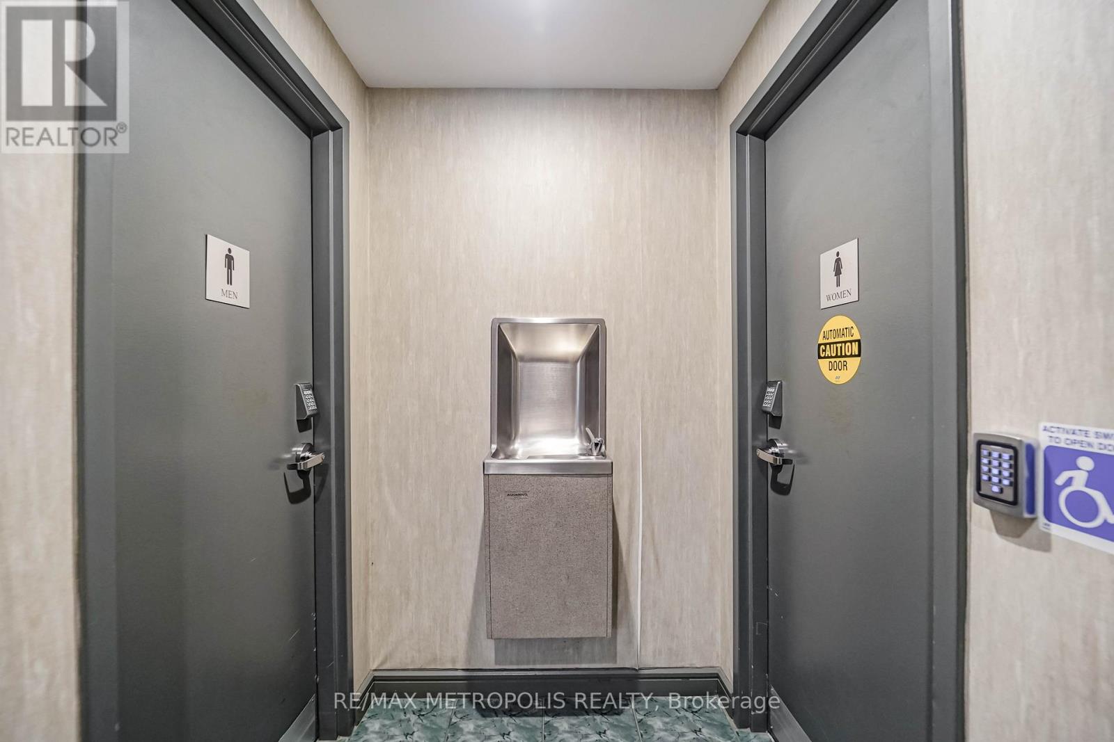 320 - 1033 Bay Street, Toronto, Ontario  M5S 3A5 - Photo 32 - C12613908