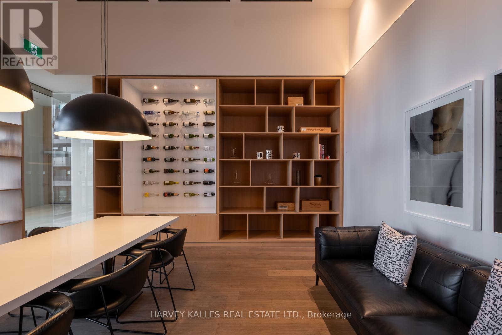 941 - 8 Hillsdale Avenue E, Toronto, Ontario  M4S 0B2 - Photo 37 - C12613916