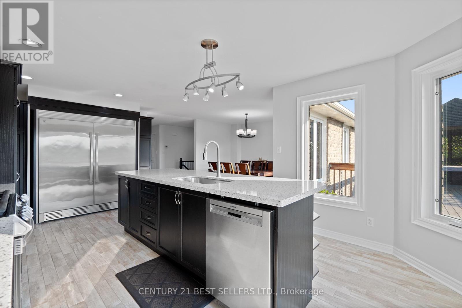 14 Pioneer Ridge Court, Essa, Ontario  L0L 1N0 - Photo 18 - N12613812