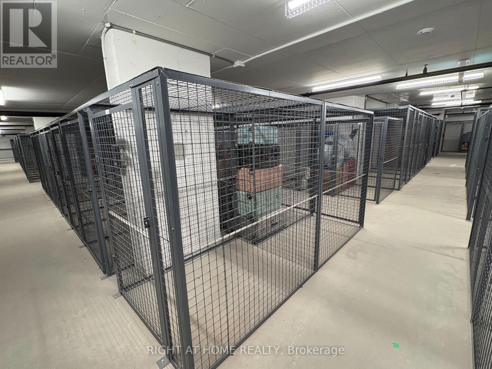 3215 - 8 Interchange Way, Vaughan, Ontario  L4K 0R2 - Photo 17 - N12613832